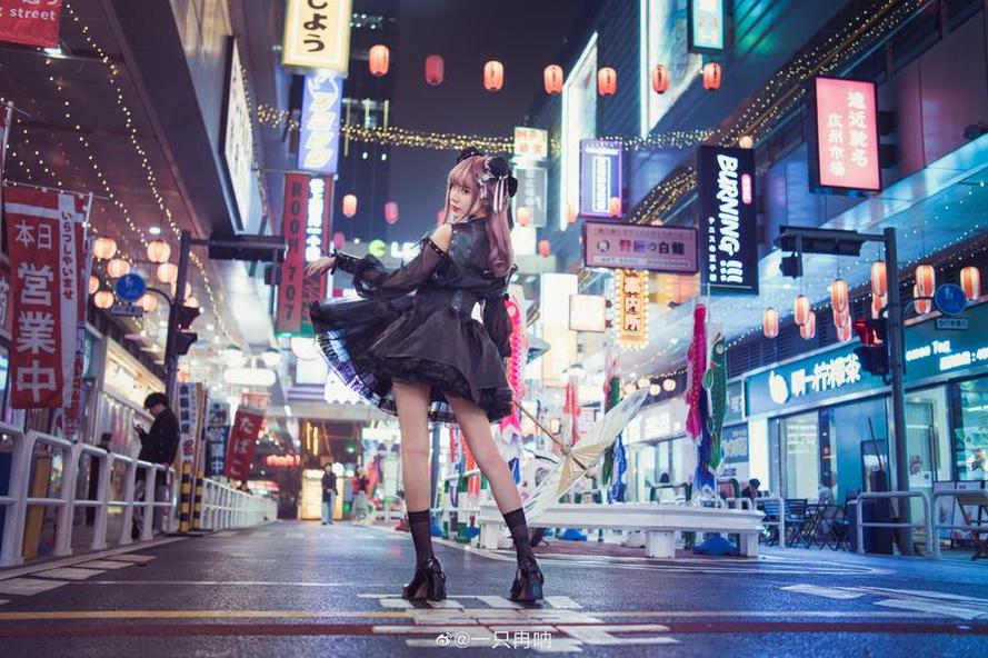 通过黑料不打烊app ios传送门，发现更多的精彩视频