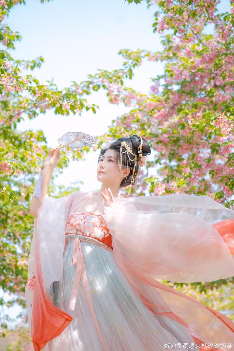 娱乐718吃瓜网入口天气速看app免费下载，让你第一时间了解全球娱乐大事