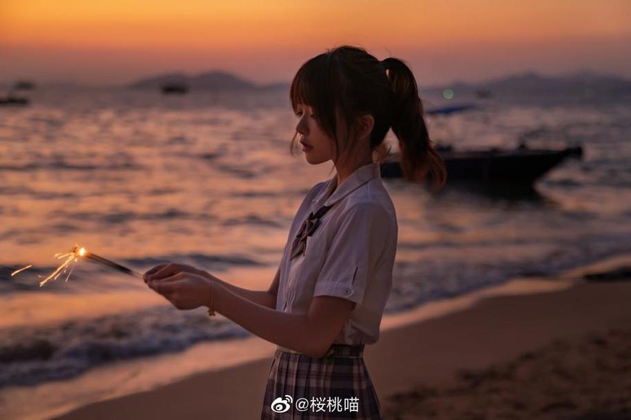 吃瓜黑料不打烊在线：网址导航直达新鲜社会热点